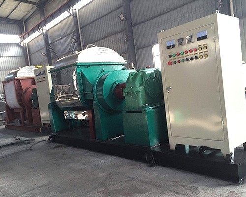 Rubber mixing equipment